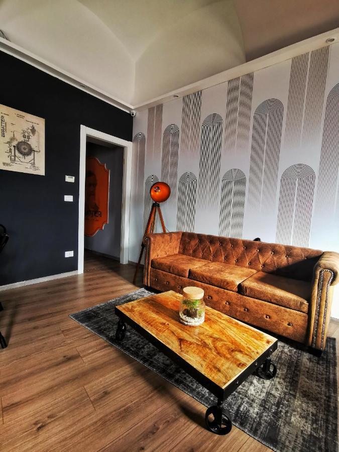 Regis B&B Camere Centro Storico Chivasso Extérieur photo