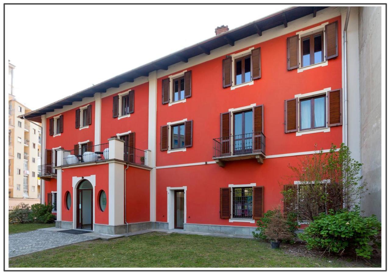 Regis B&B Camere Centro Storico Chivasso Extérieur photo